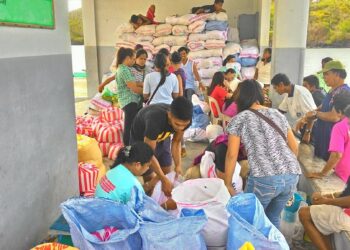 Caritas Philippines namigay ng relief sa Concepcion