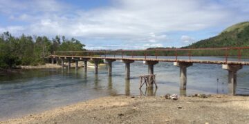 PHOTO | May bagong mukha ang Footbridge sa Simara Island na sinira ni #NonaPH