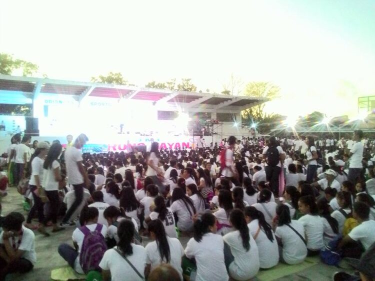 Mga estudyante ng RSU, nagka-isa para ipinalangin ang kapayapaan