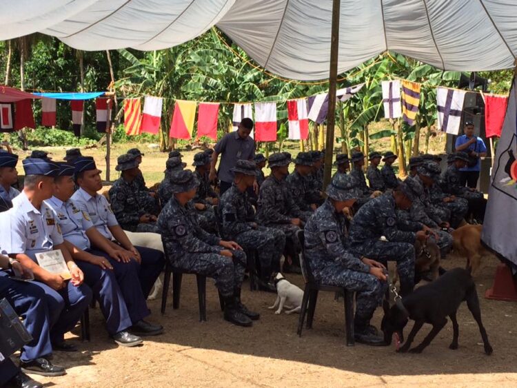 K-9 Dogs ng Coast Guard na nagsanay sa Romblon; nagtapos na