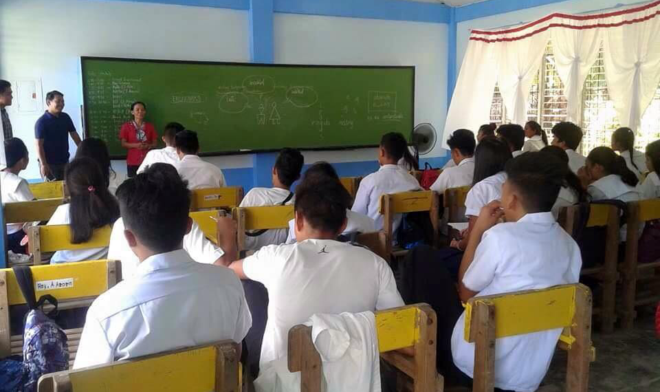 The opening of classes for SY 2016-2017 in Lumbang East National High School. (Photo Courtesy: DepEd-Romblon)