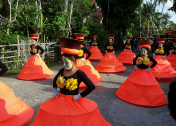 Ferrol town celebrates 3rd Coron Festival