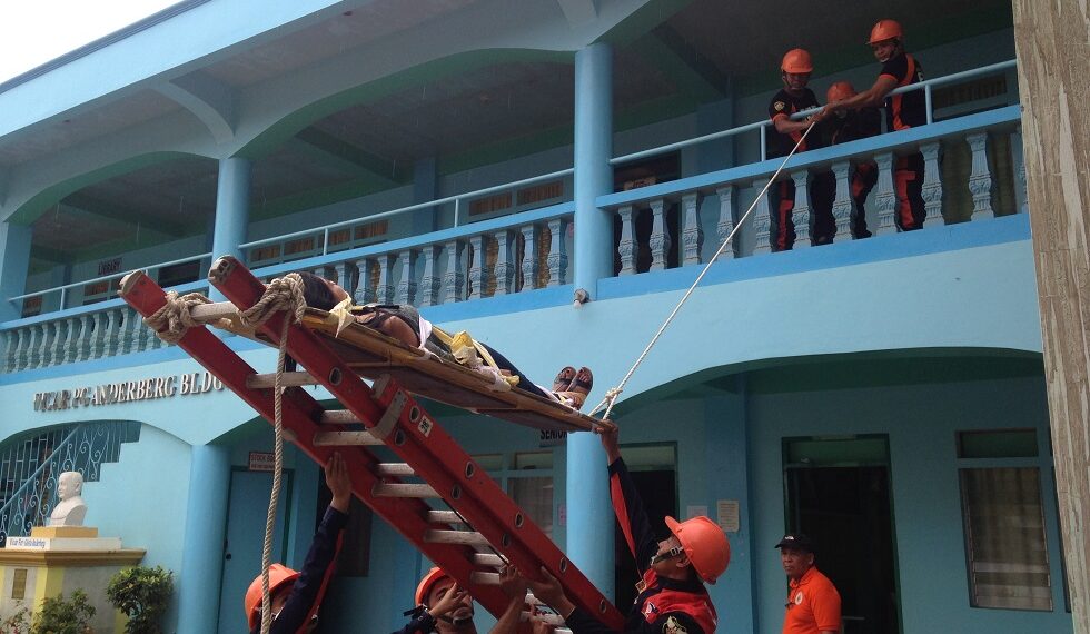 Mga kawani ng gobyerno sa Odiongan, nakiisa sa #Pagyanig2016