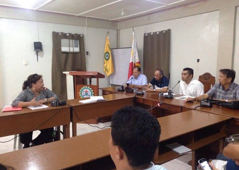 Pagbiyahe ng UV Express sa Tablas, nakadipende sa transport sector