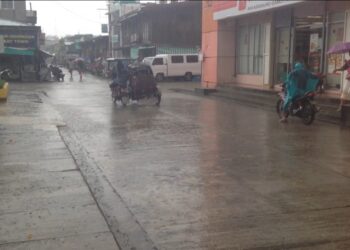 Southern part ng Romblon, nakakaramdam na ng hagupit ni #MarcePH