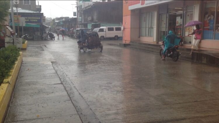 Southern part ng Romblon, nakakaramdam na ng hagupit ni #MarcePH