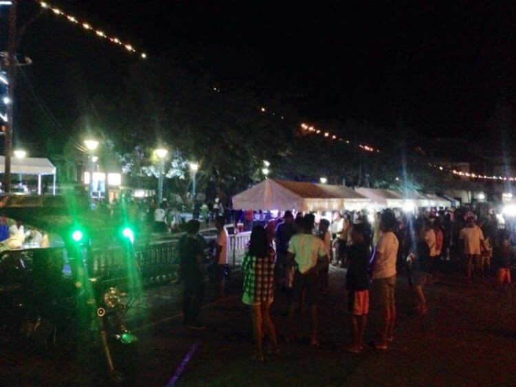 Night market sa bayan ng Romblon, binuksan ngayong magpapasko