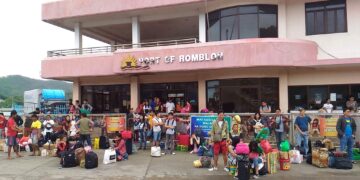 Aabot sa 150 katao, sa Romblon Port na magpapasko