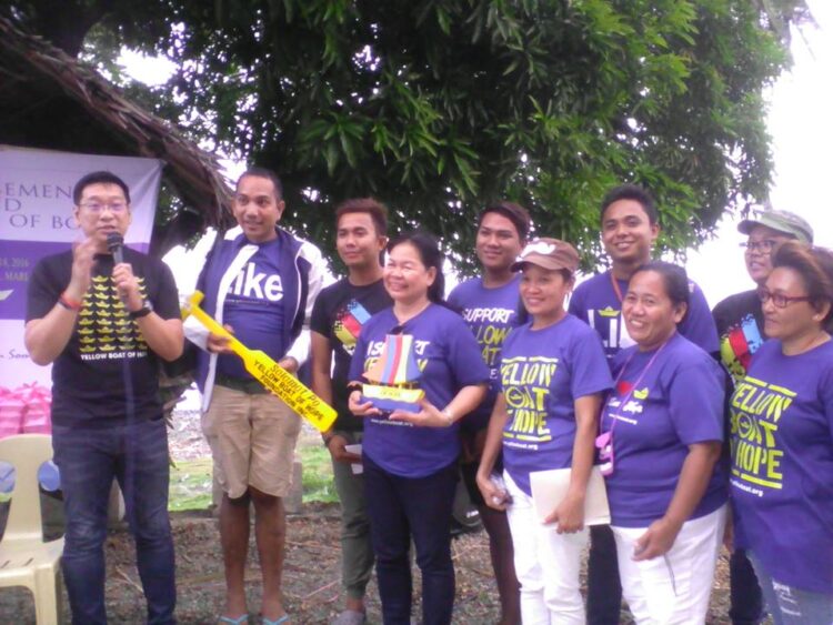 Yellow Boat Foundation muling namigay ng 35 na bangka sa Santa Maria