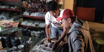 LOOK: Drew Arellano visited a Marble Shop in Odiongan, yesterday