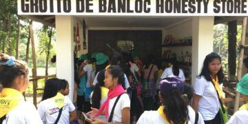 LOOK: Bagong bukas na Honesty Store ng Grotto de Banloc, dinumog ng mga girl scouts