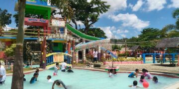 Ilang pamilya, nagpalipas ng Huwebes Santo sa mga resorts