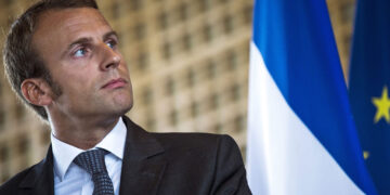 Macron intends to take ‘tough’ stand in Brexit negotiations