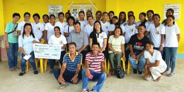 2 asosasyon, tumanggap ng financial assistance mula pamahalaang panlalawigan ng Romblon