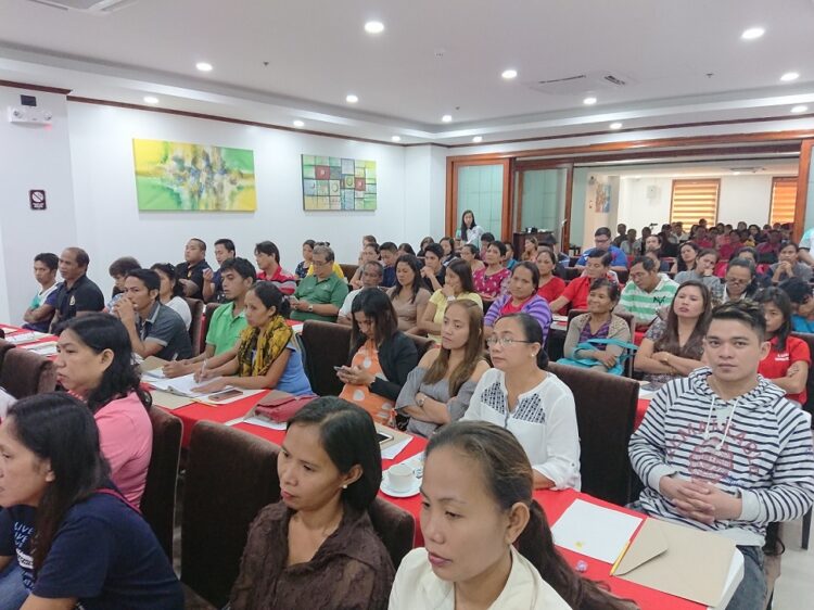 DOST Innovations stun Palawenos during the STI Roadshow in Coron