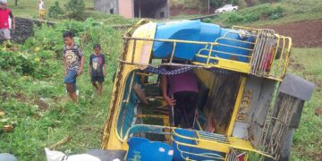 Jeep nahulog sa palayan sa Santa Maria; 3 sugatan