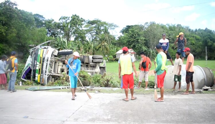 1 injured after a cement mixer overturned in Odiongan on Friday