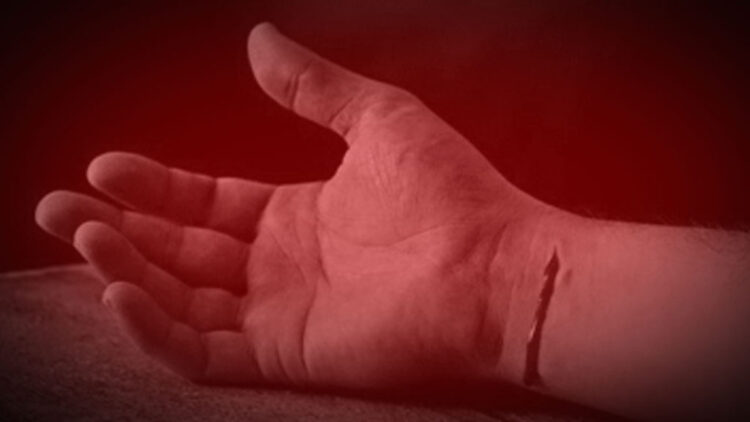 Preso ng Looc Police Station, naglaslas sa kulungan