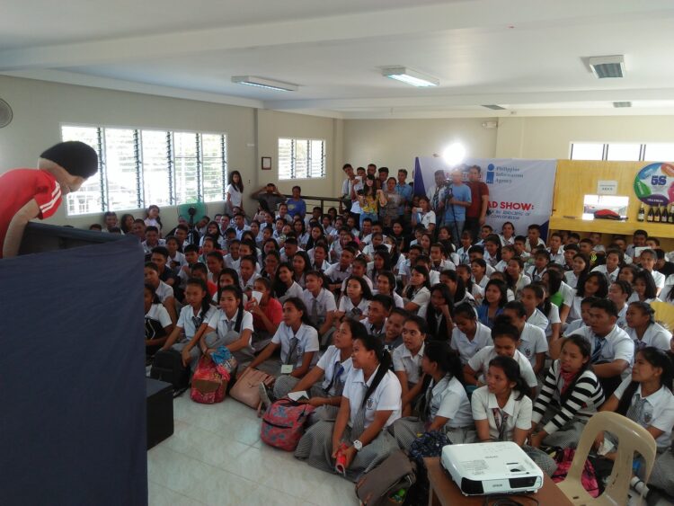 Puppet Show ukol sa kampanyang E-Power ng DOE, tinanghal sa Romblon