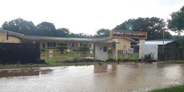 LOOK: Pader ng RSU San Agustin, tinumba ng rumaragasang baha
