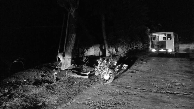 Two killed after motorcycle crashes into tree in Alcantara