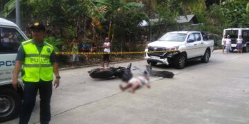 Rider patay, angkas sugatan matapos sumalpok sa pickup truck