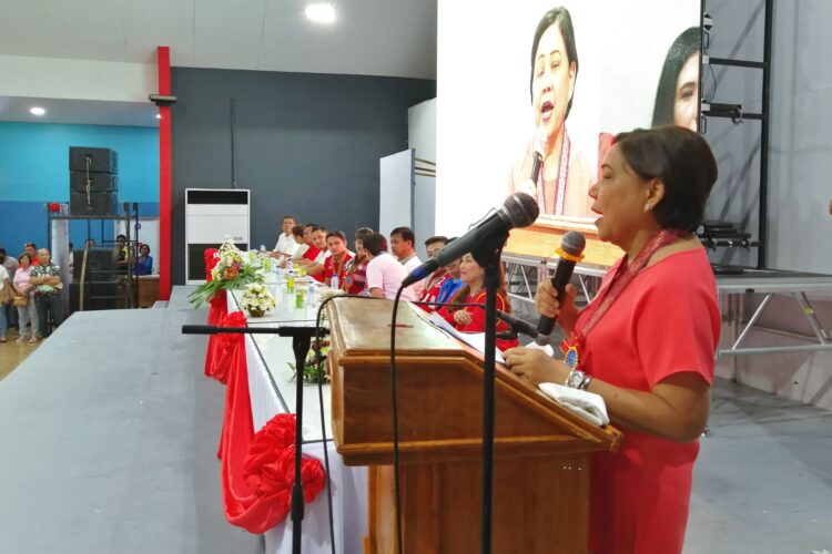 Villar vows to ensure proper use of farmers’ enhancement fund