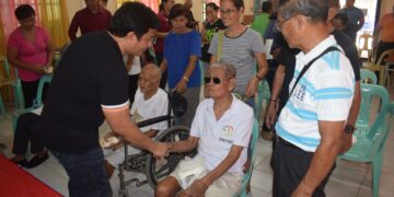 18 senor citizens, 97-99 anyos sa Romblon tumanggap ng 50k