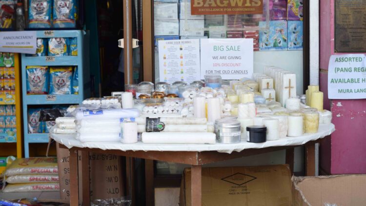 DTI: Presyo ng kandila sa Romblon, walang pagtaas