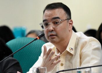 U_Spy: Madami kumakahol sa kampo ni Cayetano!