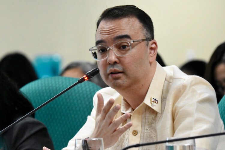 U_Spy: Madami kumakahol sa kampo ni Cayetano!
