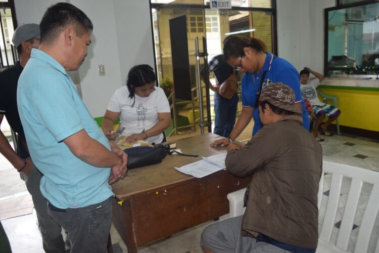 DOLE-Romblon releases TUPAD workers’ wages in Romblon, Romblon