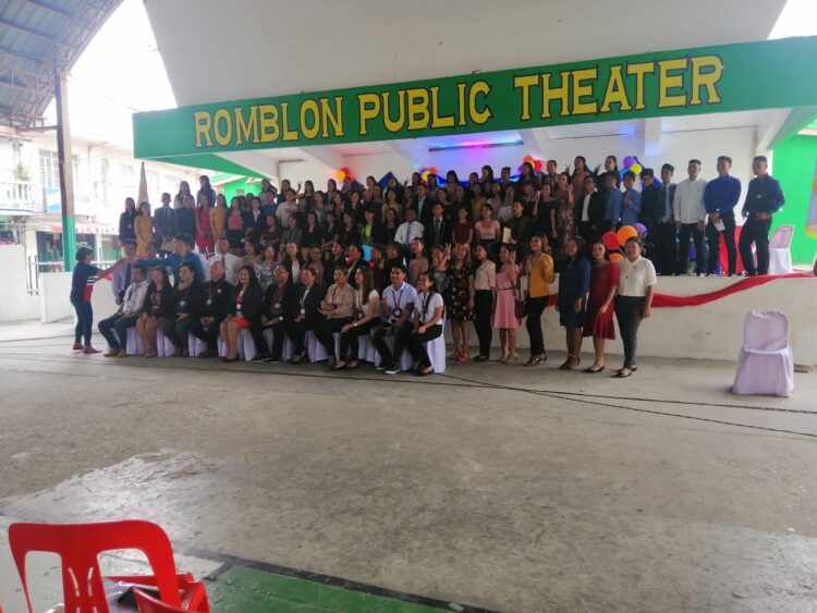 New teachers in Romblon takes oath