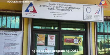 Child laborer sa Romblon, biniyayaan ng sari-sari store package ng DOLE