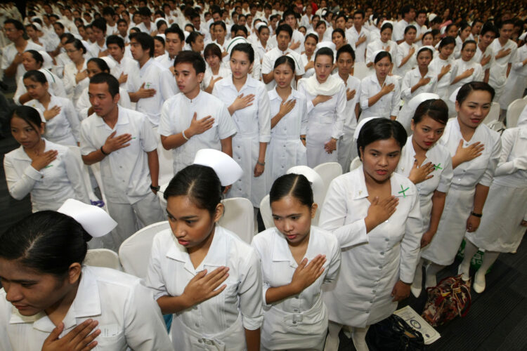 Hontiveros urges measures penalizing discrimination of covid-19 health workers, frontliners