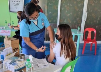 Larawan ni Odiongan vice mayor Diven Dimaala