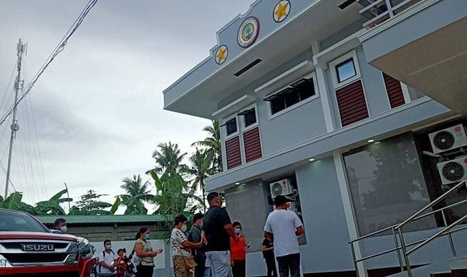 Bagong Covid-19 isolation facility sa Cajidiocan, pinasinayaan