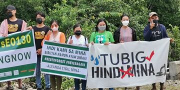 Ilang grupo na kontra mining, nagsagawa ng kilos protesta sa Sibuyan
