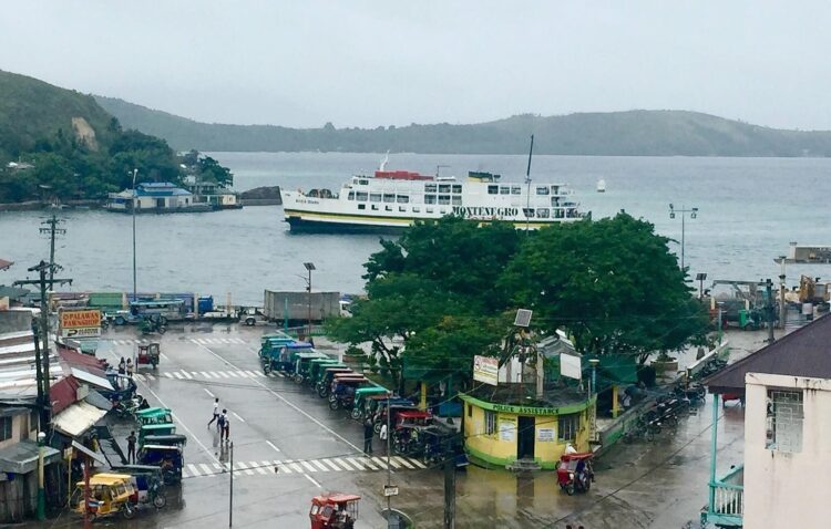 Mga hindi bakunado sa bayan ng Romblon, makakalabas na