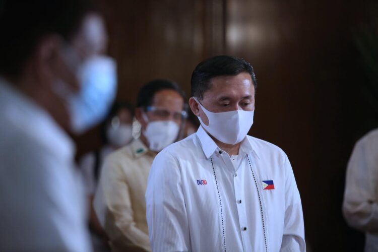 Go substitutes Bato as PDP-Laban presidential candidate