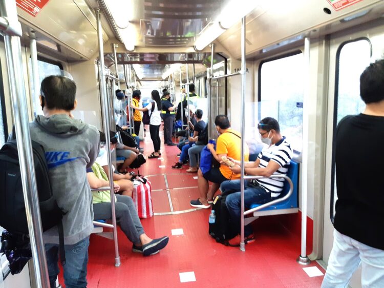 70% passenger capacity in public transport begins Nov. 4