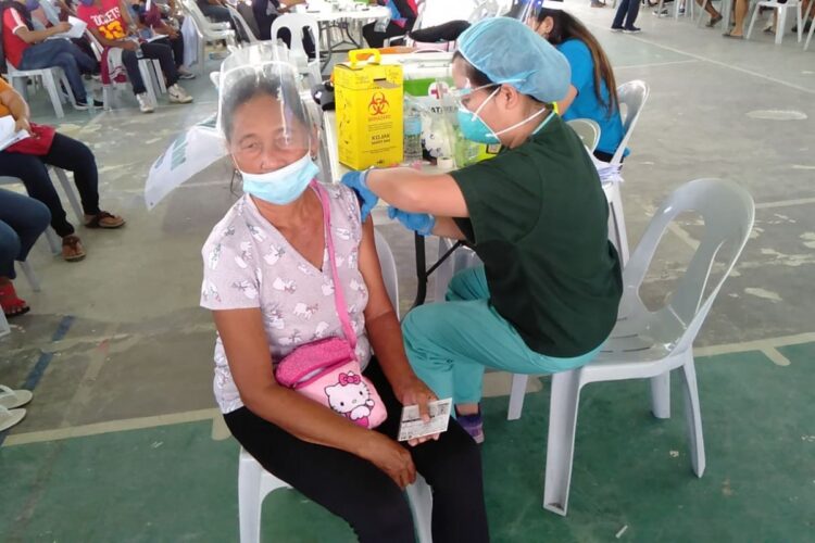 Bilang ng mga nabakunahang Senior Citizens sa rehiyon, halos 200k na