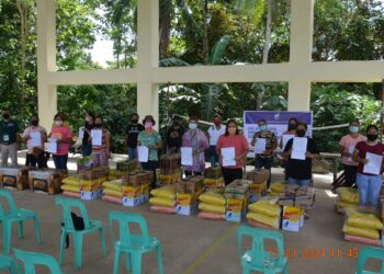 70 benepisyaryo, tumanggap ng livelihood kits mula sa DTI-Romblon