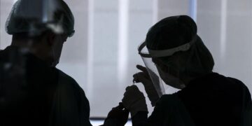 Japan develops glowing masks to detect coronavirus