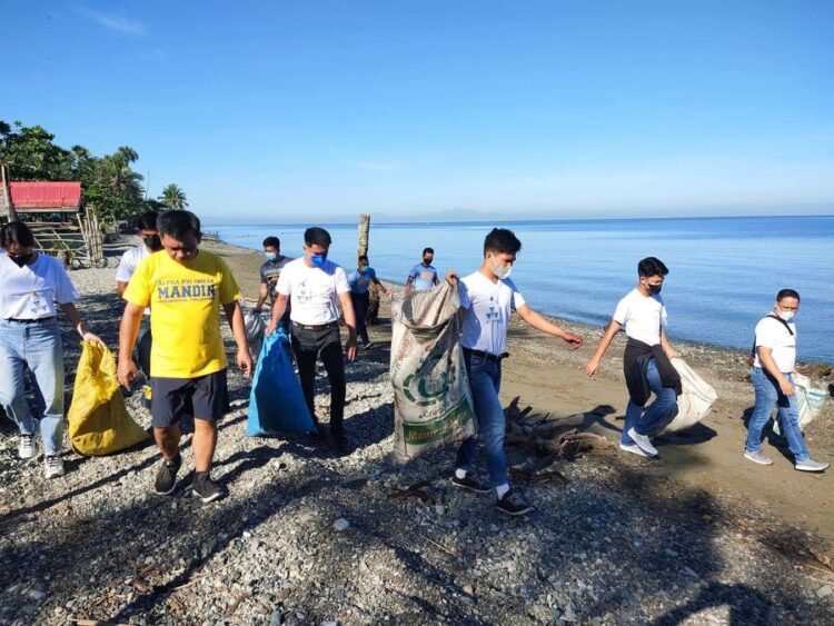 APO Celebrates World Water Day Through Coastal Clean-up