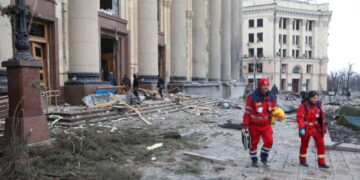 Sino pang-giyera mong lider?