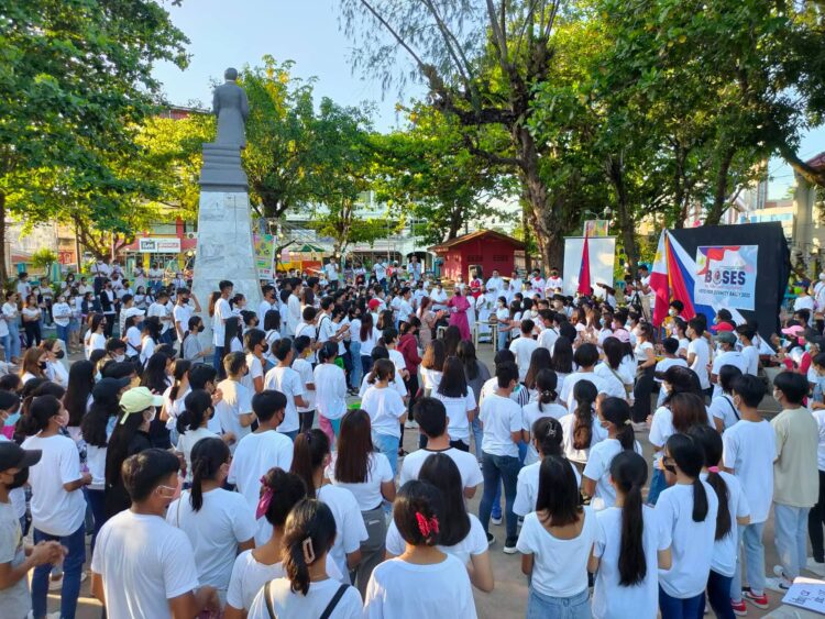 Mahigit 600 kabataan sa Odiongan, nanalangin ng mapayapang eleksyon sa Lunes