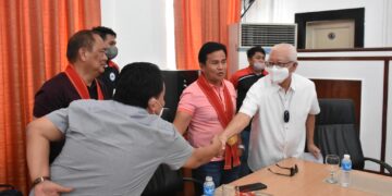 Mga emplyeado ng kapitloyo, bumisita sa Pamahalaang Panlalawigan ng Batangas