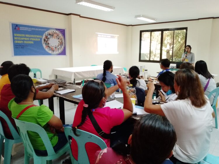 DOLE nagsagawa ng Workers’ Association Development Program training sa Simara