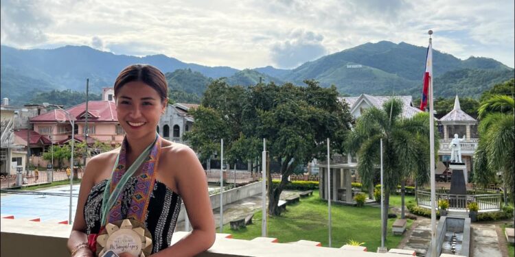 Sanya Lopez nagbakasyon sa Romblon